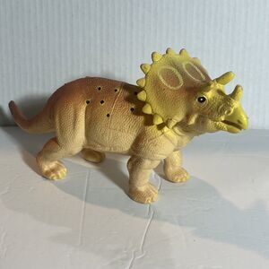 Triceratops 11” Dinosaur Figure Jurassic Learning Resources Toy